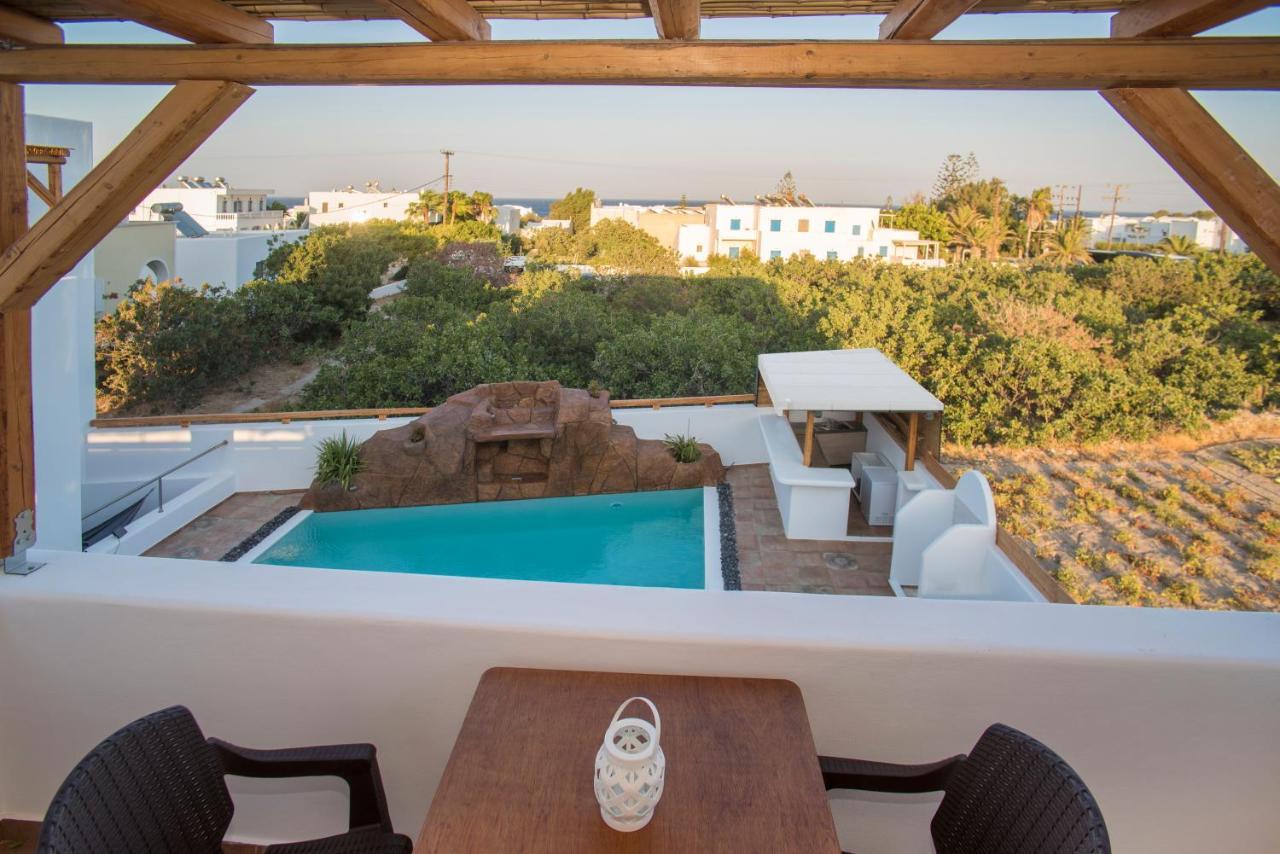 La Belle Vie - Santorini - Adults Only Apartman Kamári Kültér fotó