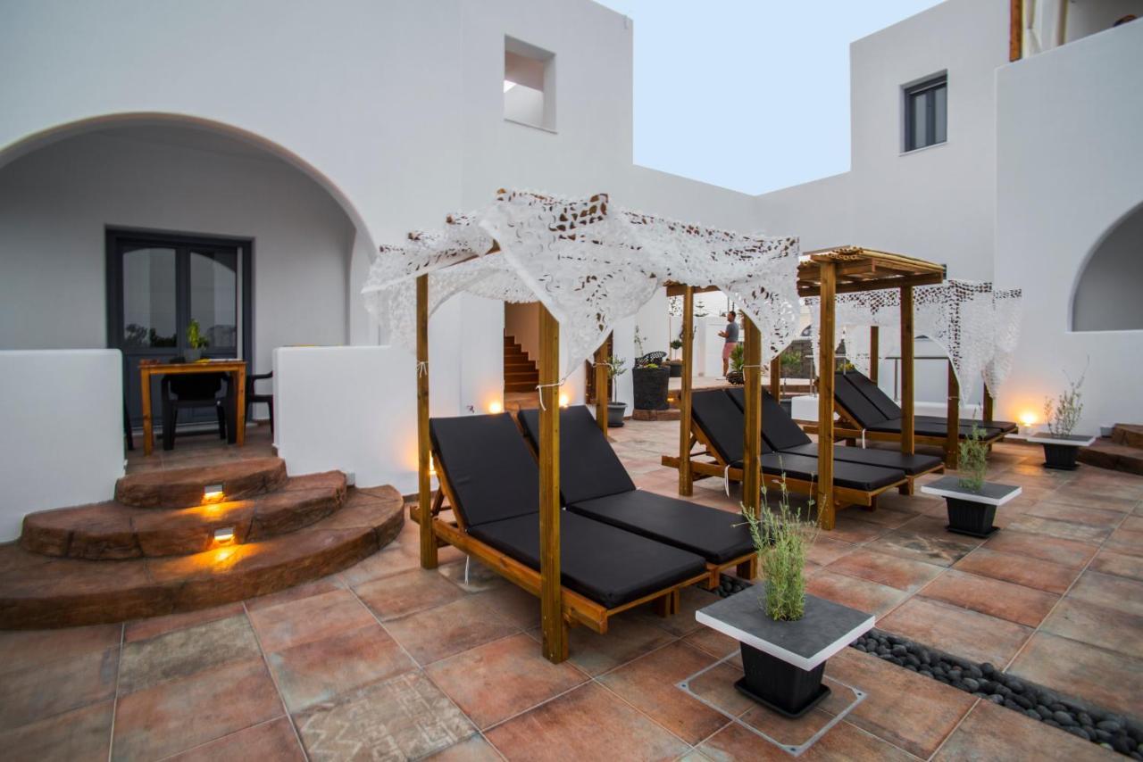 La Belle Vie - Santorini - Adults Only Apartman Kamári Kültér fotó