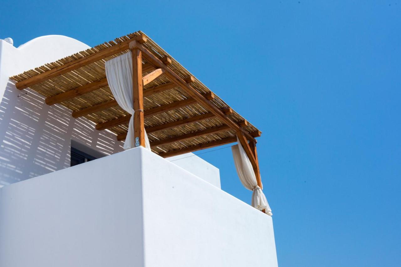 La Belle Vie - Santorini - Adults Only Apartman Kamári Kültér fotó