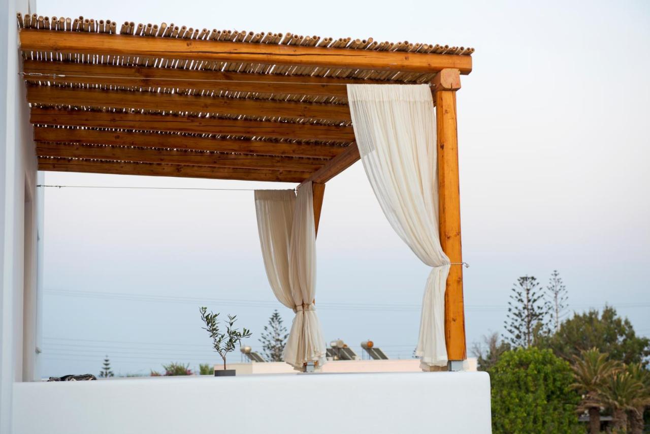 La Belle Vie - Santorini - Adults Only Apartman Kamári Kültér fotó
