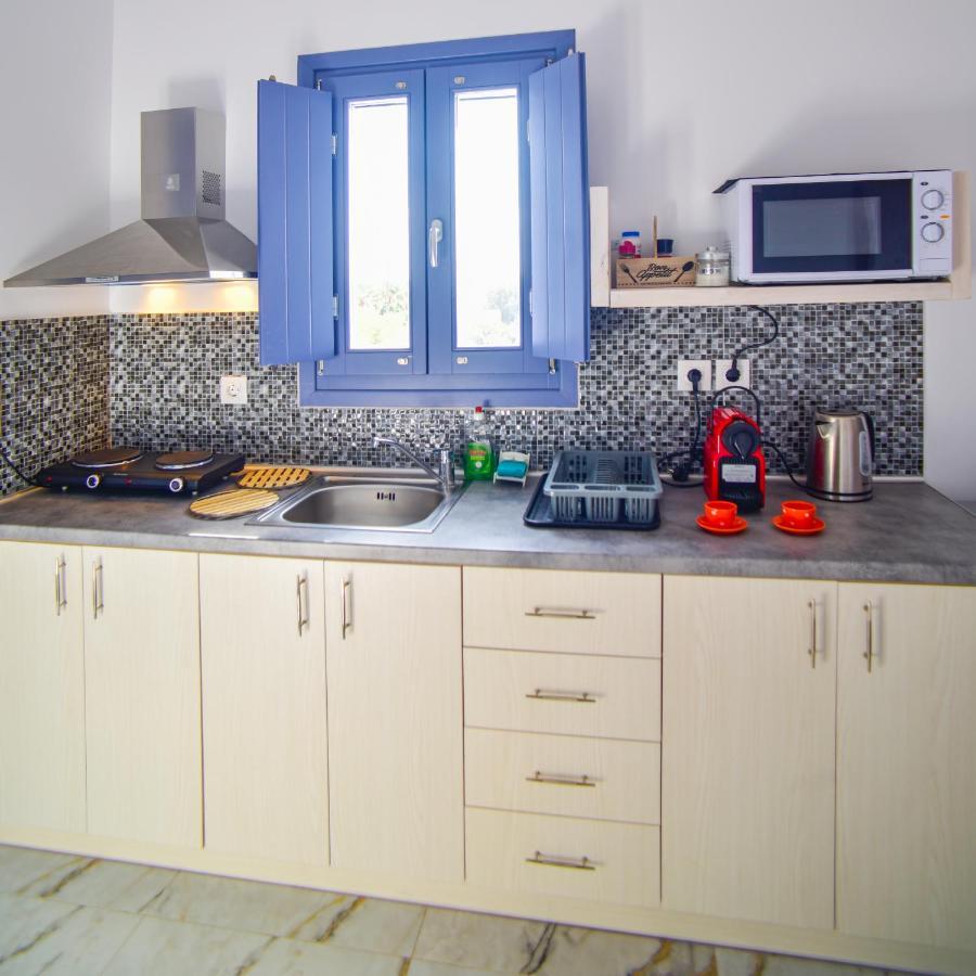 La Belle Vie - Santorini - Adults Only Apartman Kamári Kültér fotó