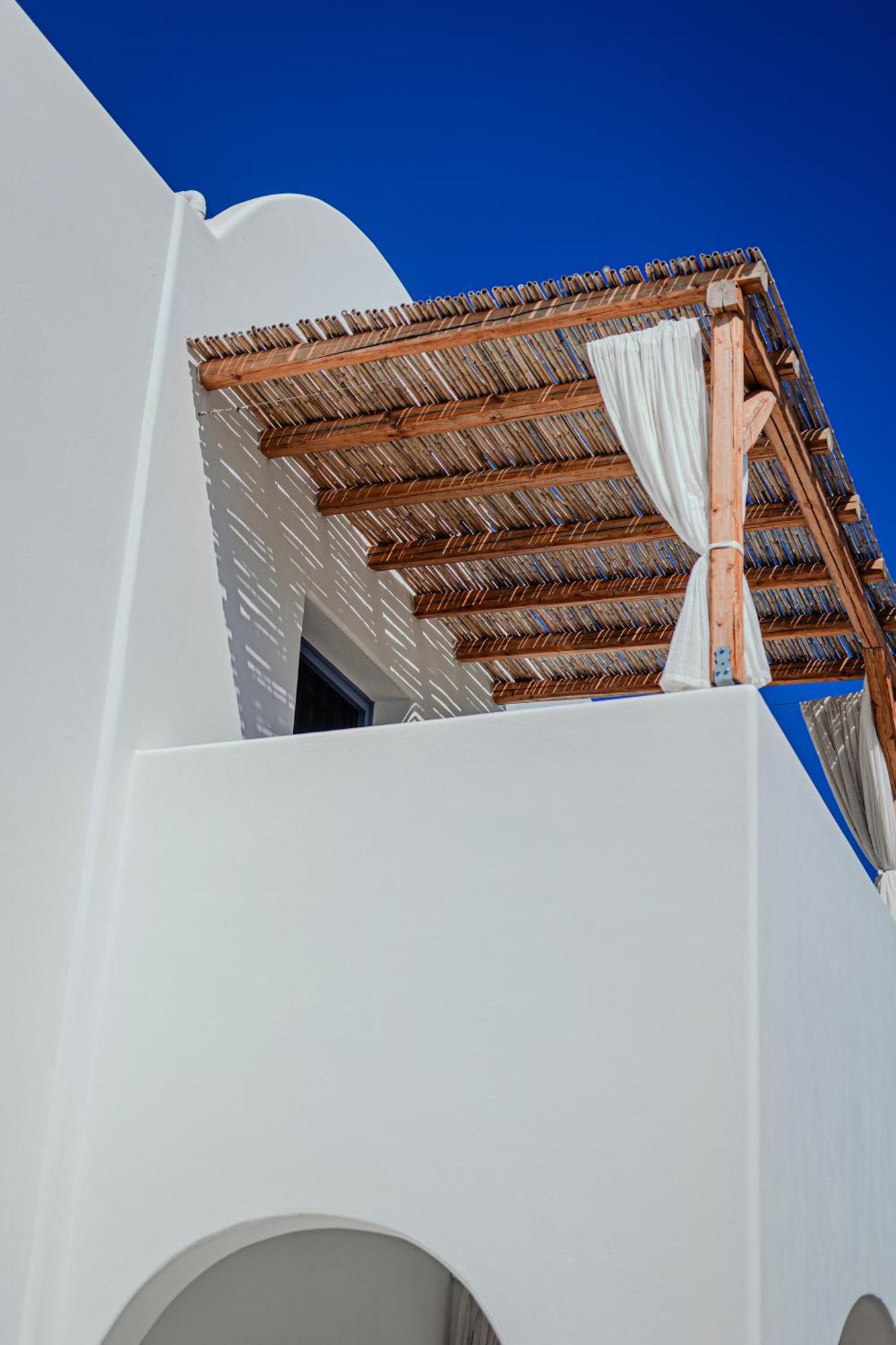 La Belle Vie - Santorini - Adults Only Apartman Kamári Kültér fotó